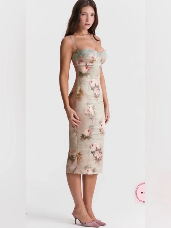 House of CB Venus Vintage Floral Midi Dress - Picture 5 of 9